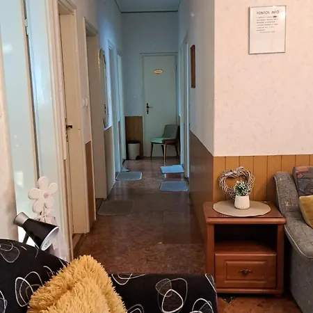 아파트 Aranypart 35 Apartman *