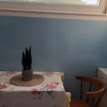 Aranypart 35 Apartman 아파트 *